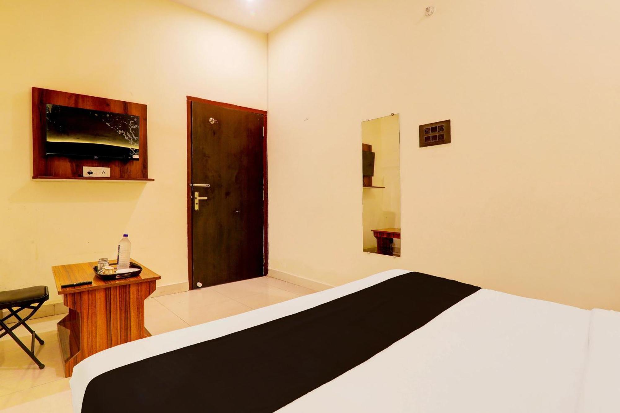Hotel O Sr Grand Gorakhpur Exteriér fotografie